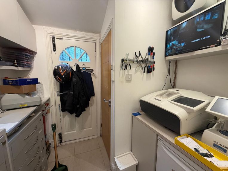 Property 3336 - image 8