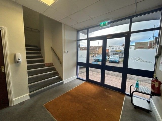 Property 2644 in Hersham, SurreyFranklin Commercial