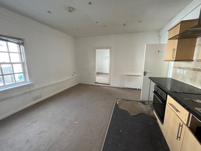 Property 3080 in Chertsey, SurreyFranklin Commercial