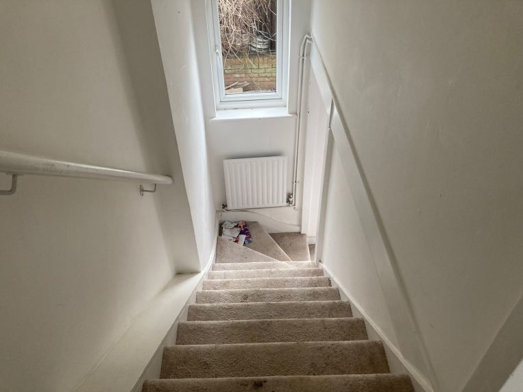 Property 3080 in Chertsey, SurreyFranklin Commercial