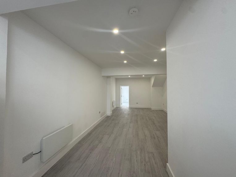 Property 3310 - image 12