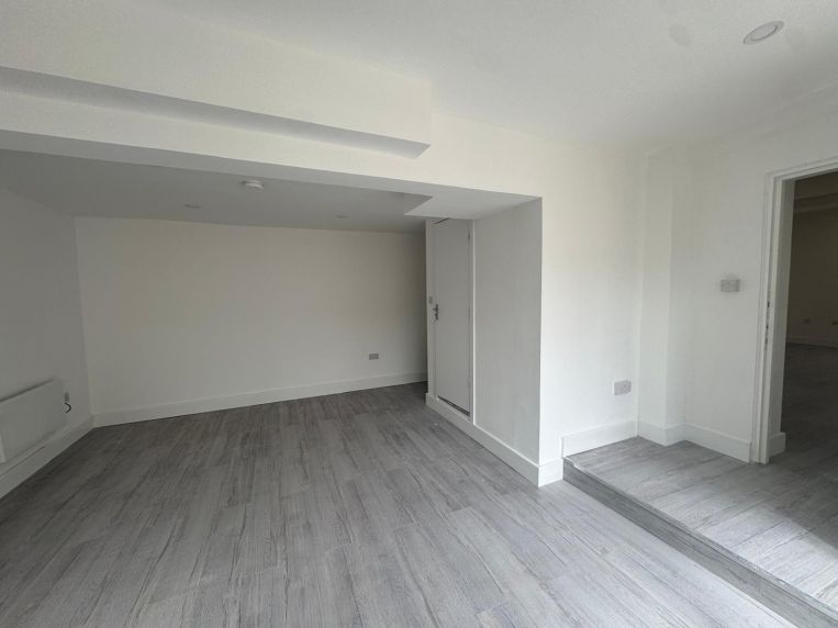 Property 3310 - image 7