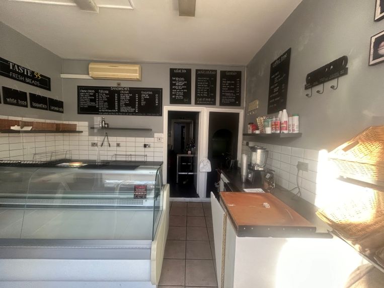 Property 3192 in Chertsey, SurreyFranklin Commercial