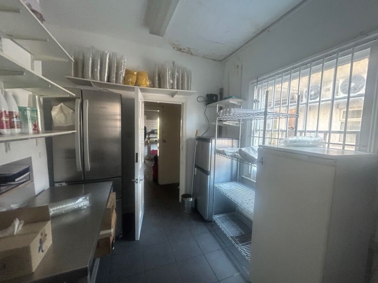 Property 3192 in Chertsey, SurreyFranklin Commercial