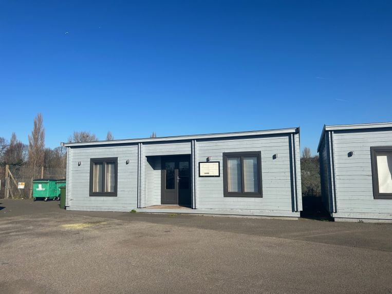 Property 3077 in Thames Ditton, SurreyFranklin Commercial