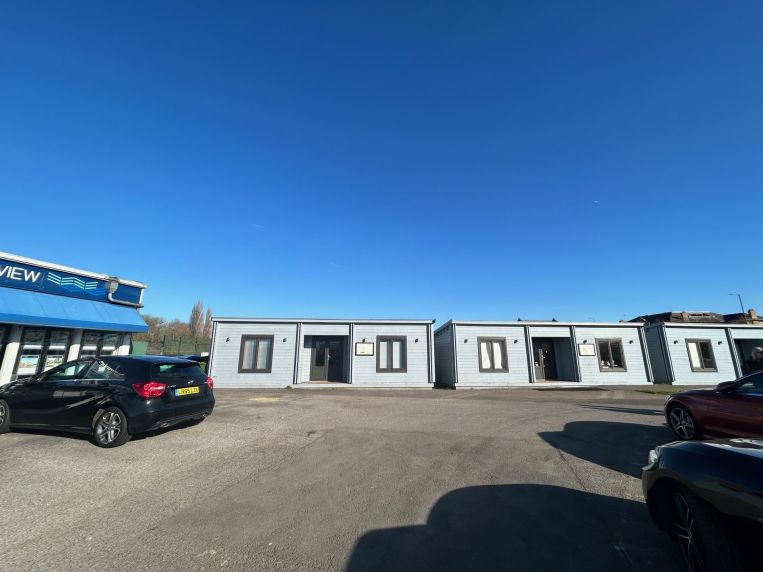 Property 3077 in Thames Ditton, SurreyFranklin Commercial