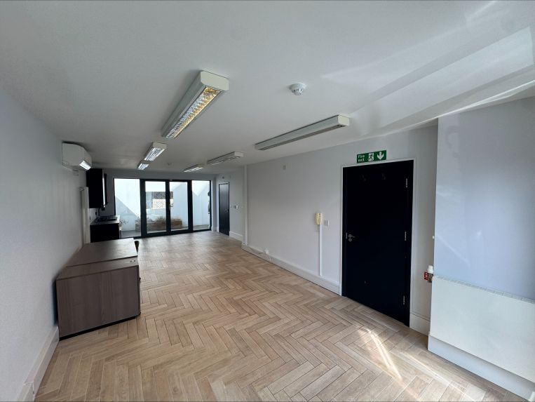 Property 2976 - image 3