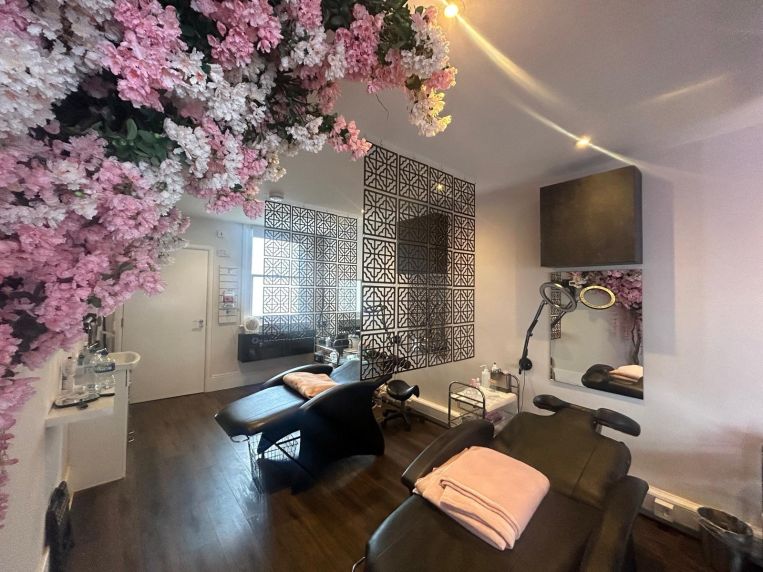 Property 3210 in Surbiton, SurreyFranklin Commercial