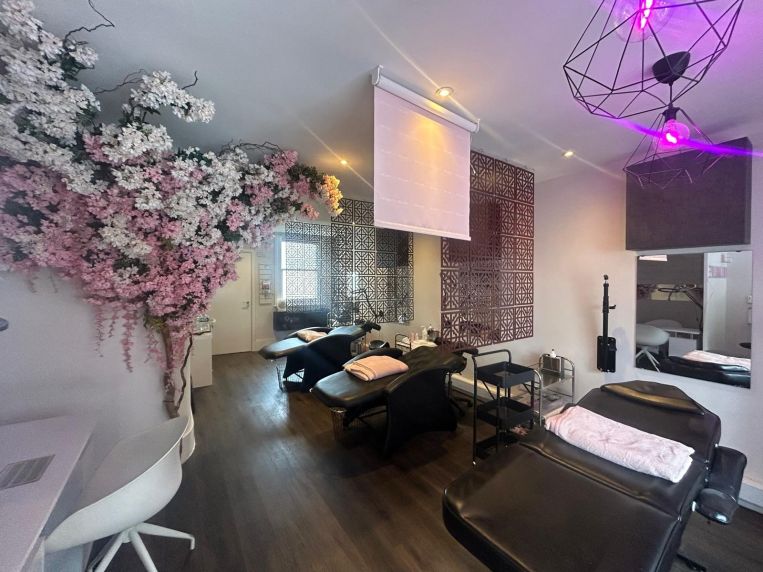 Property 3210 in Surbiton, SurreyFranklin Commercial