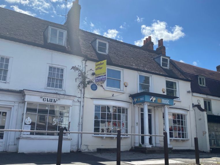 Property 2643 in Esher, SurreyFranklin Commercial