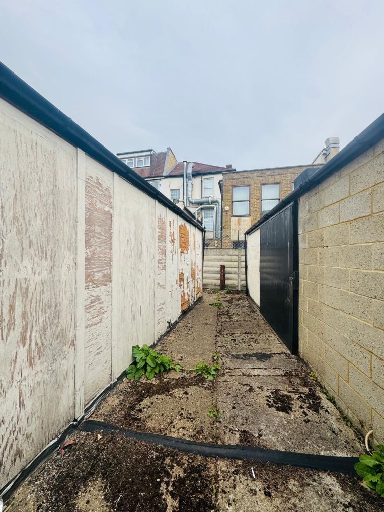 Property 3332 - image 17