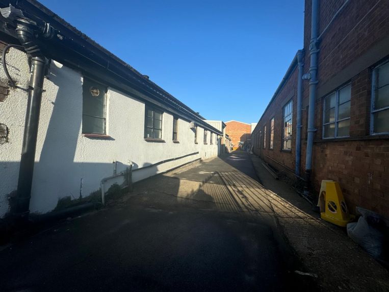 Property 3250 - image 17
