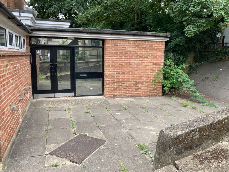 Search for a commercial property Franklin Commercial