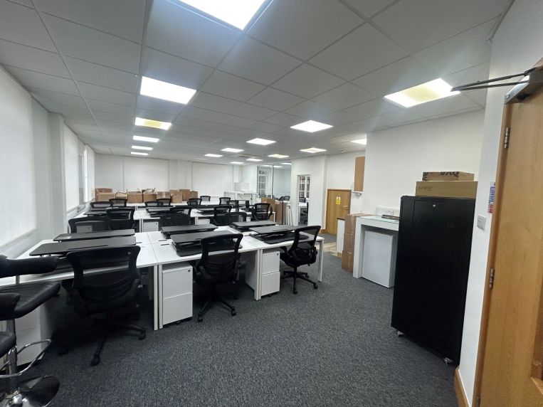 Property 3169 in Addlestone, SurreyFranklin Commercial