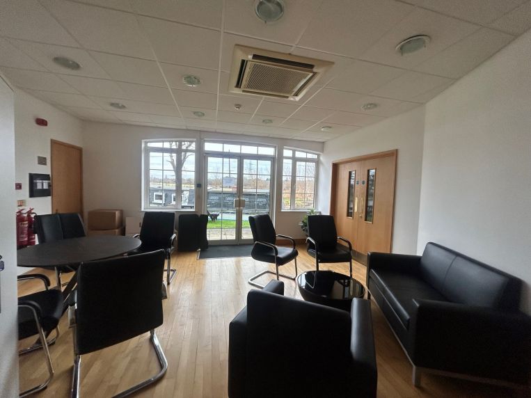 Property 3169 in Addlestone, SurreyFranklin Commercial